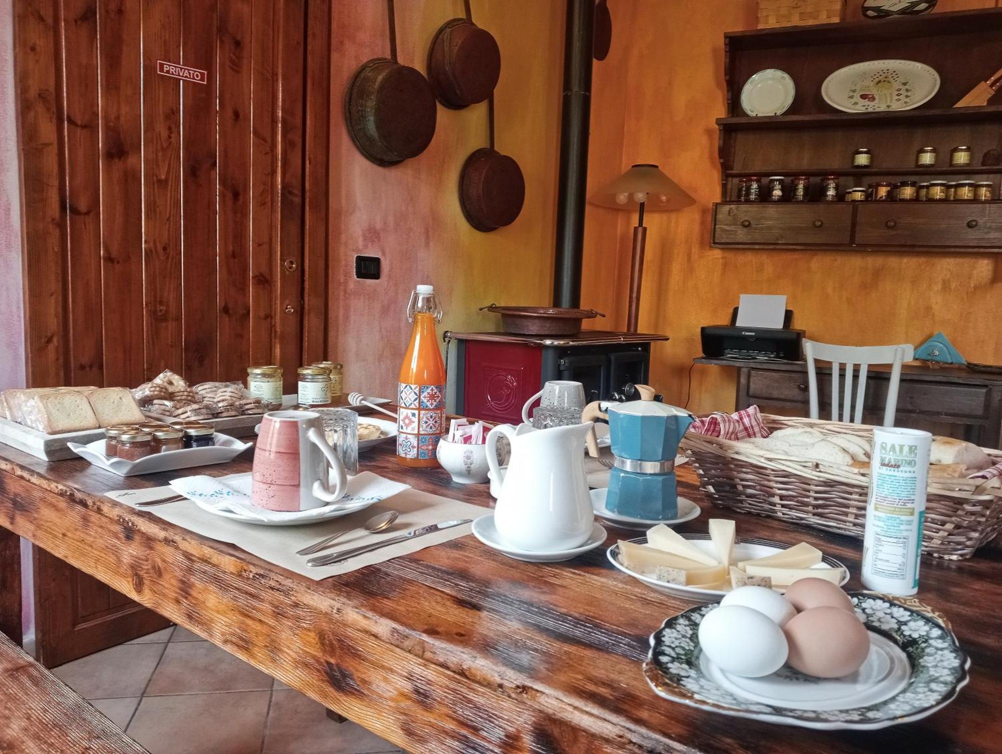Locanda D'Ogliastra, Triei المظهر الخارجي الصورة